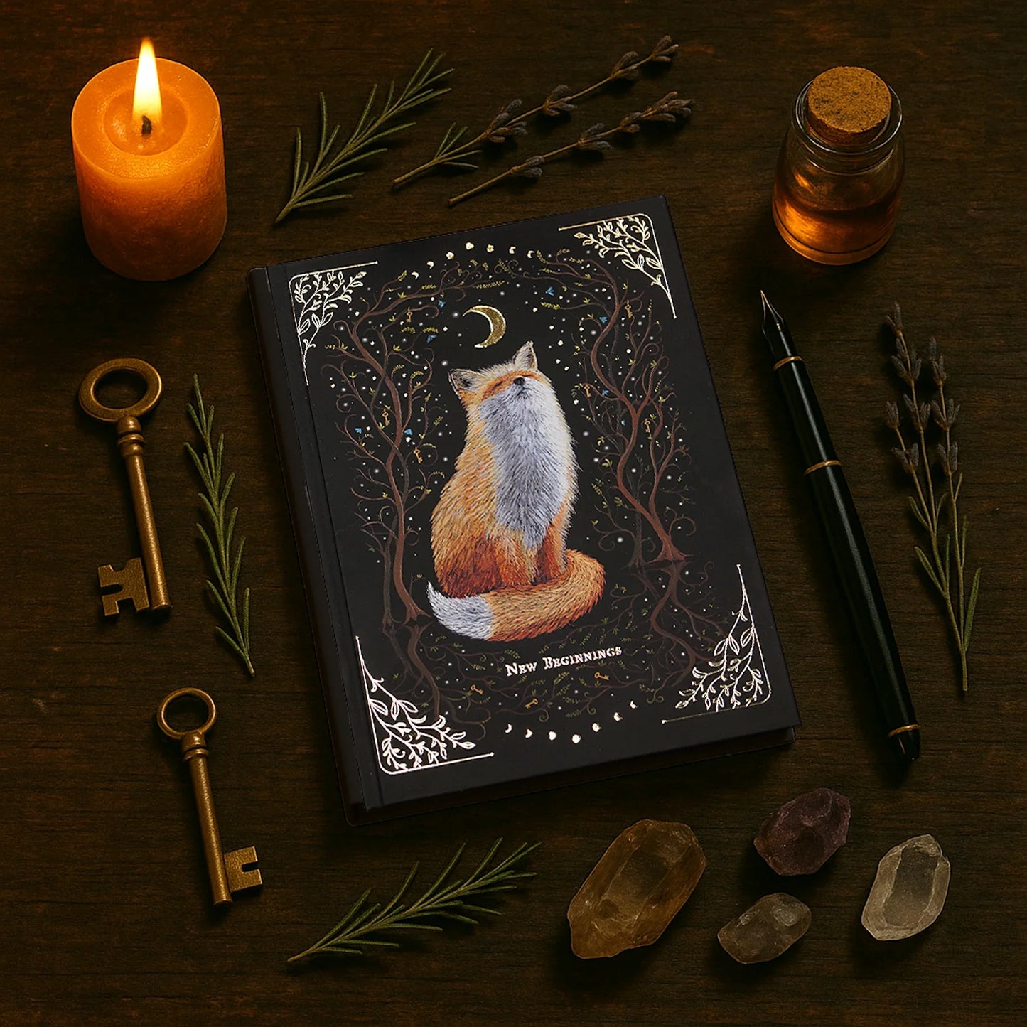 Notizbuch "New Beginnings" – Witchy Journal mit Fuchs und Goldfoliendruck - Carasusan