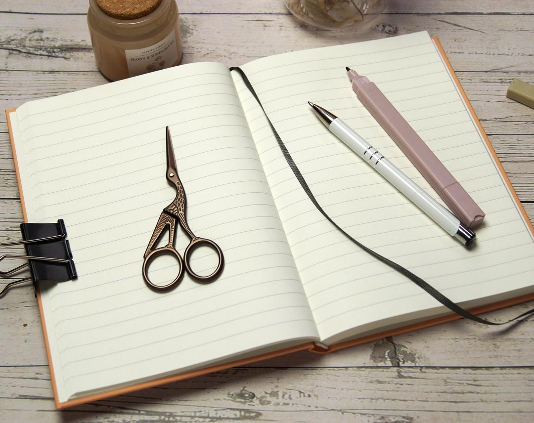 Notizbuch A5 liniert oder gepunktet | Peach Fuzz | Tagebuch Journal Boho Style