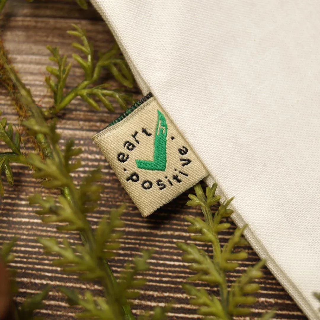 Tote Bag - Jutebeutel - Dark Academia - Schmetterling Print - nachhaltige Tasche aus Bio-Baumwolle - 33x42 cm - Carasusan