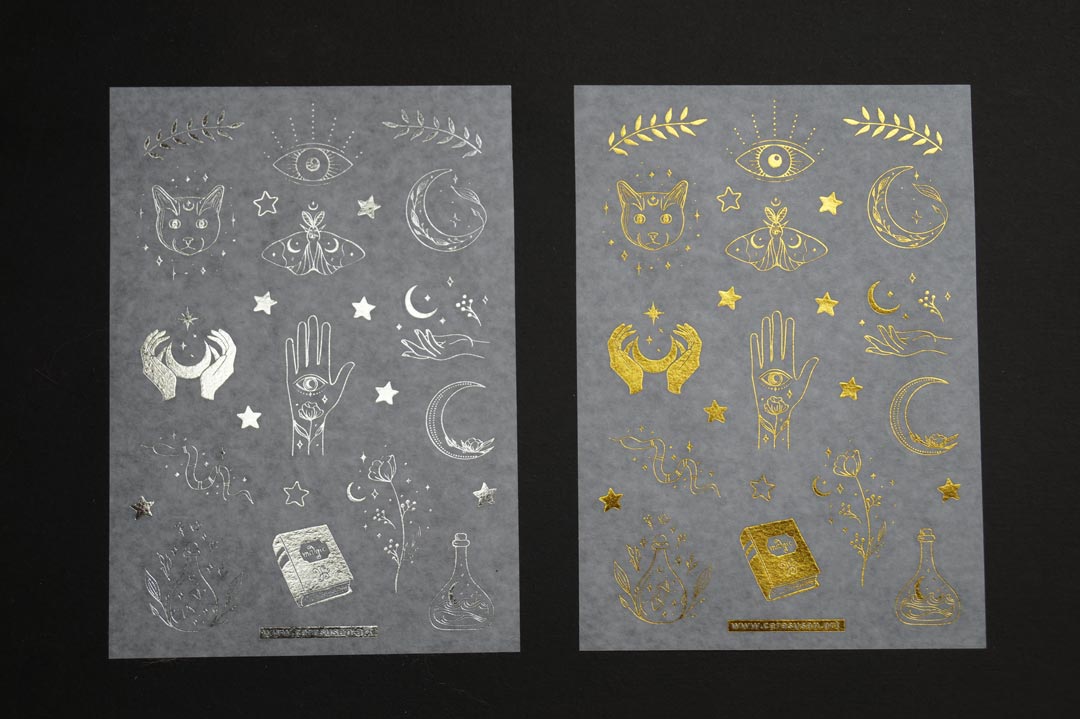 Withcy Washi Sticker mit magischen Symbolen in funkeldem Gold und Silber Foliendruck