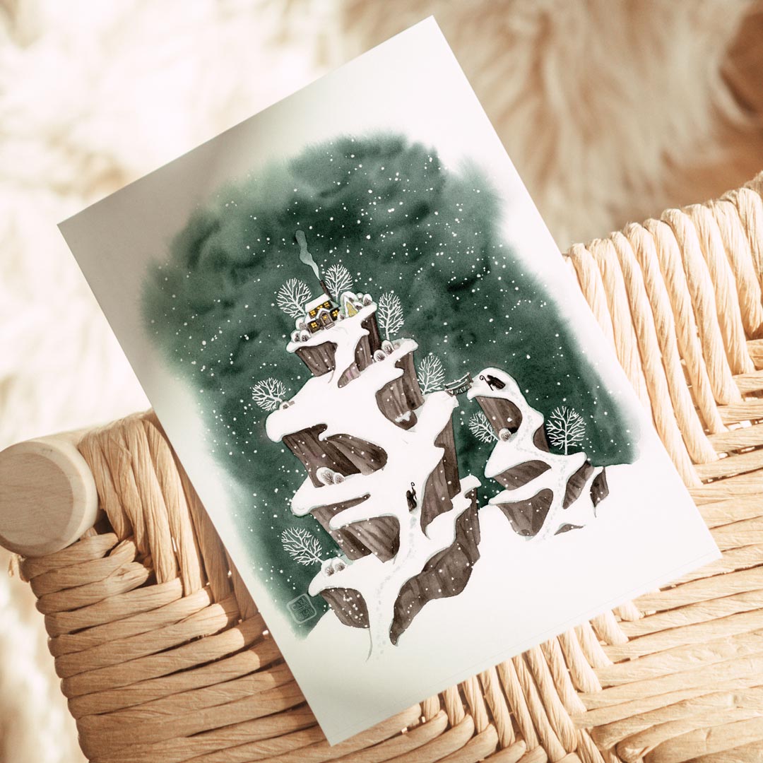 Postkarte magische Winterlandschaft Aquarell mit gemütlicher Berghütte und wandernden Magiern