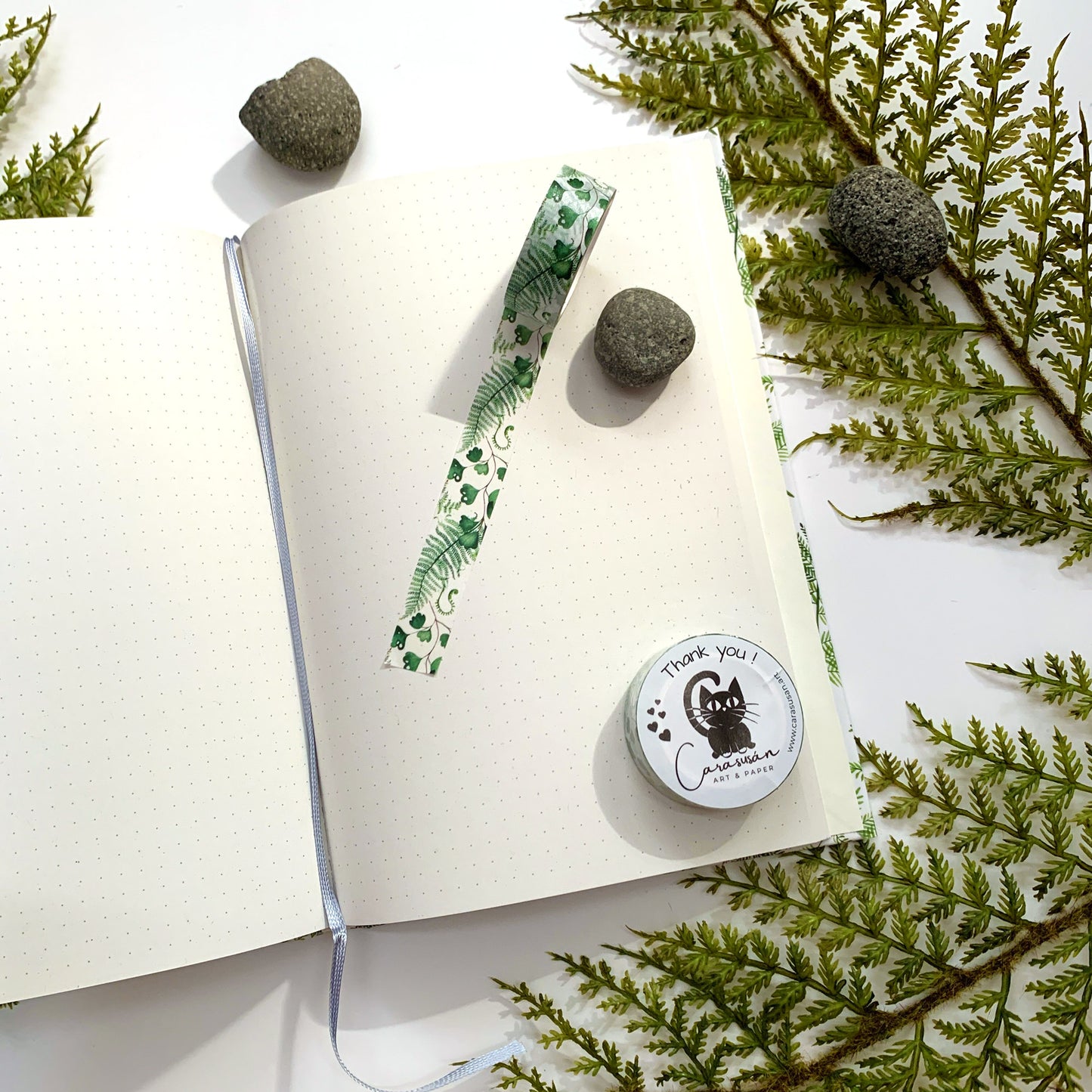 Dot Grid Notebook with fern motifs and gold foil print - white Bullet Pattern Journal DinA5