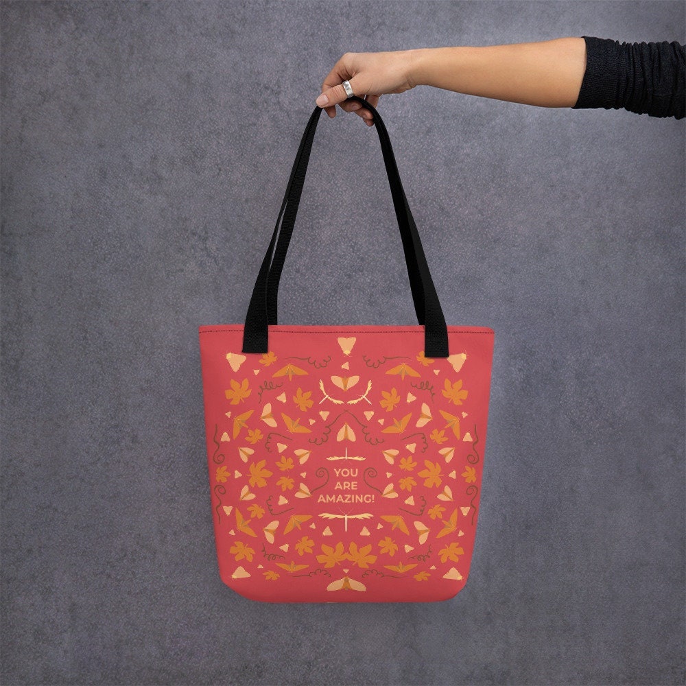 Carrying bag 'Autumn Leaves and Moths' - soft red